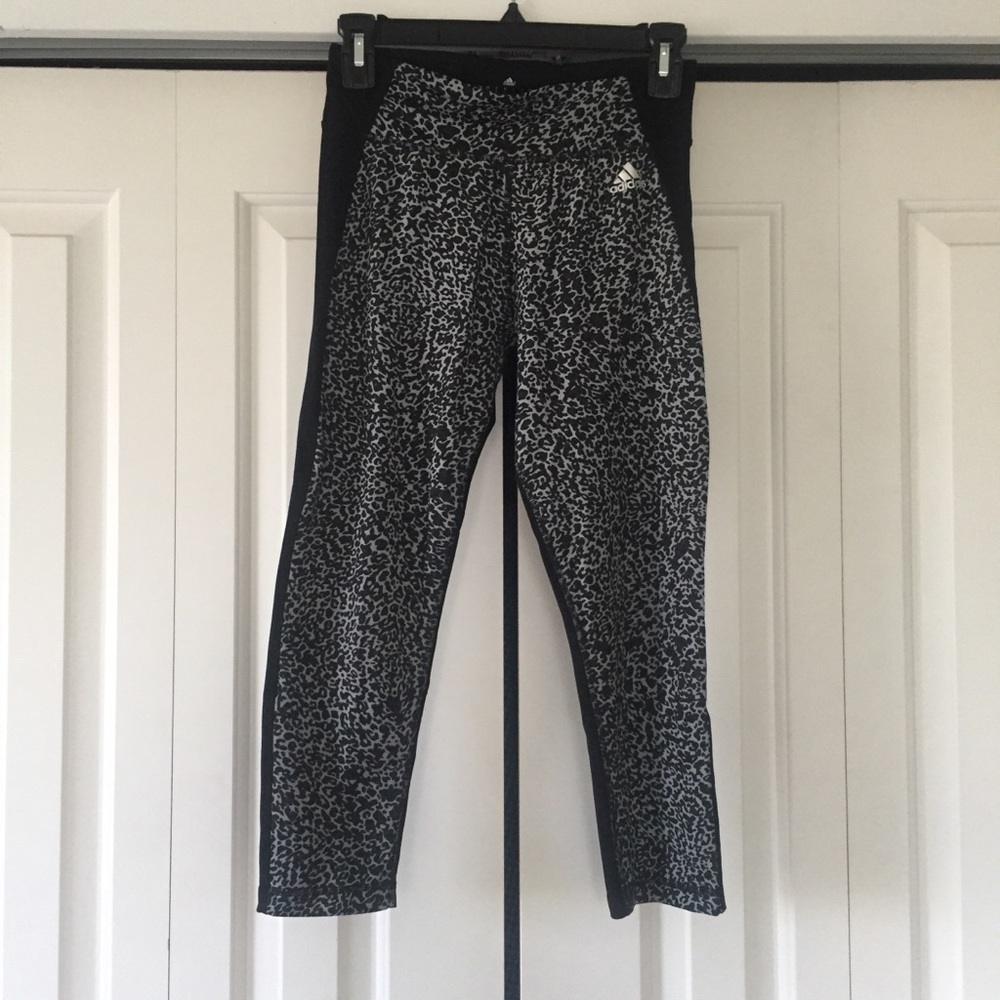 Adidas leopard print workout leggings - XS